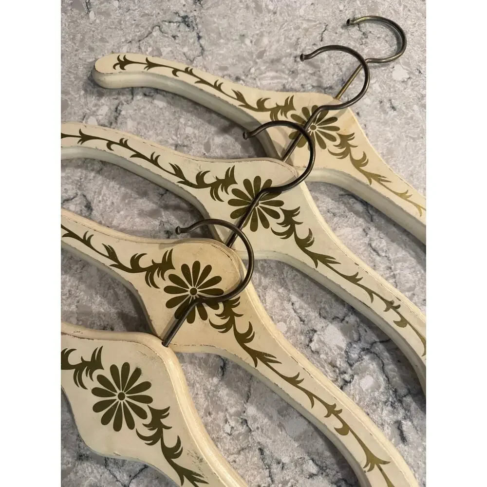 Set of 8 1960s Vintage Italian Florentine Gilt Wood Clothing Hangers